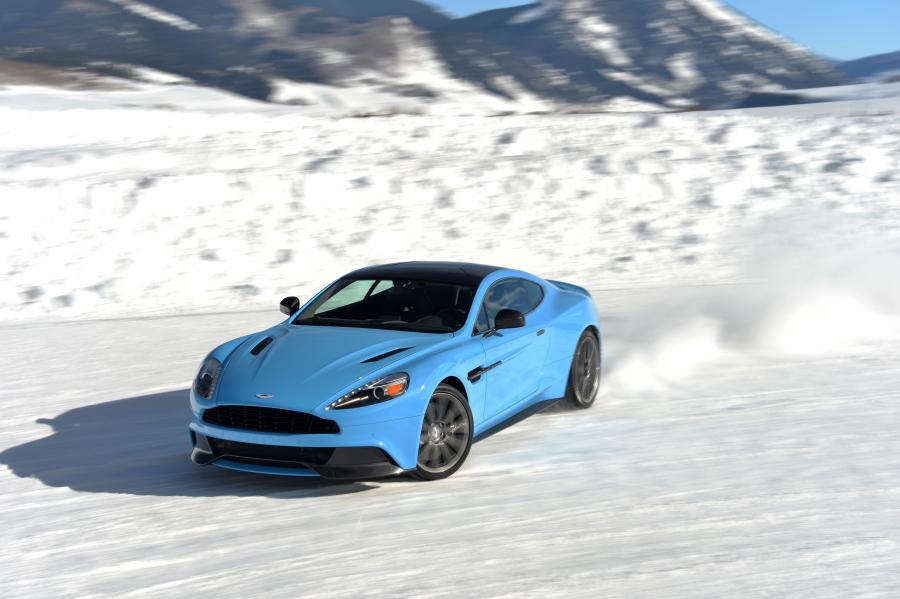  Aston Martin Vanquish 2012 года  (NA) (фото 162 из 182)